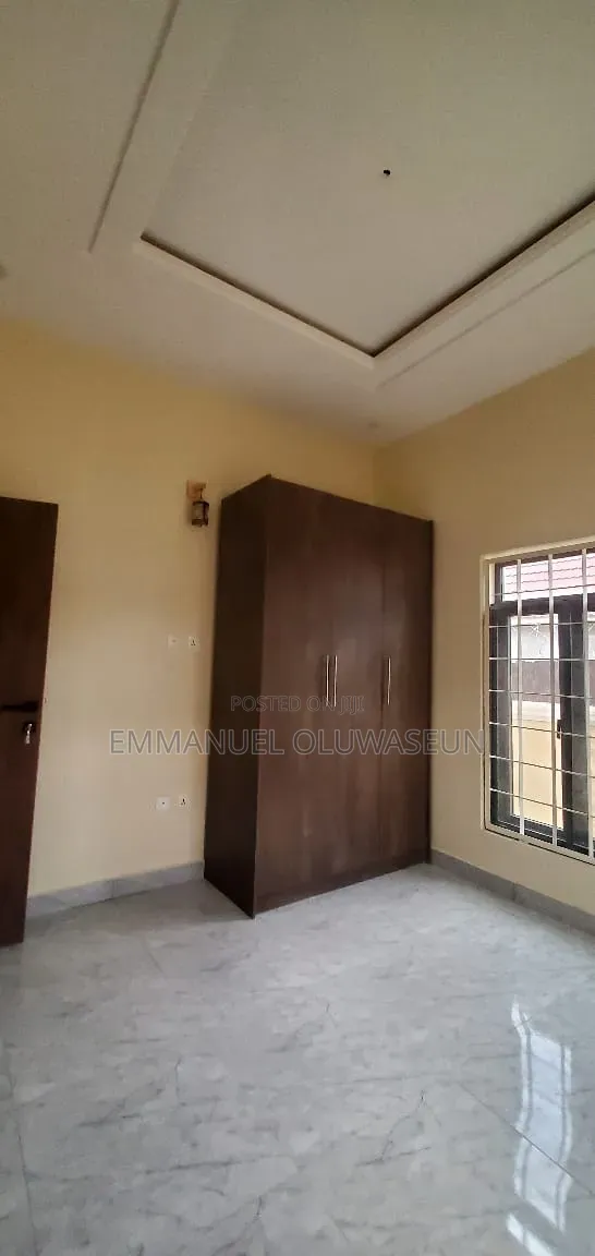 2bdrm Block of Flats in Zamani, Karu for rent in Karu