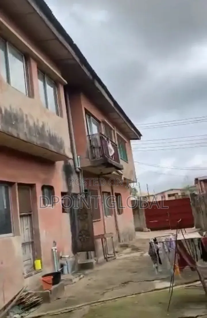 8bdrm Block of Flats in Not Estate, Egbeda for sale in Egbeda