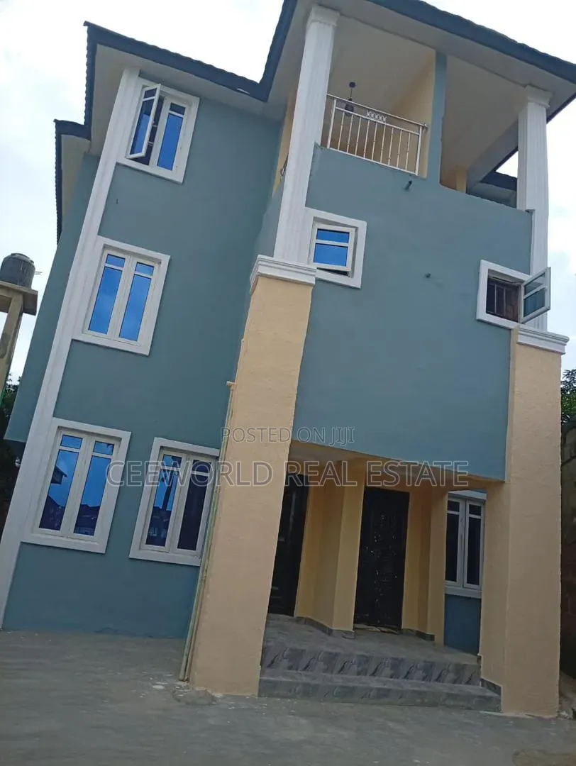 3bdrm Duplex in Akoto Estate Elebu, Akala Express for rent in Akala Express