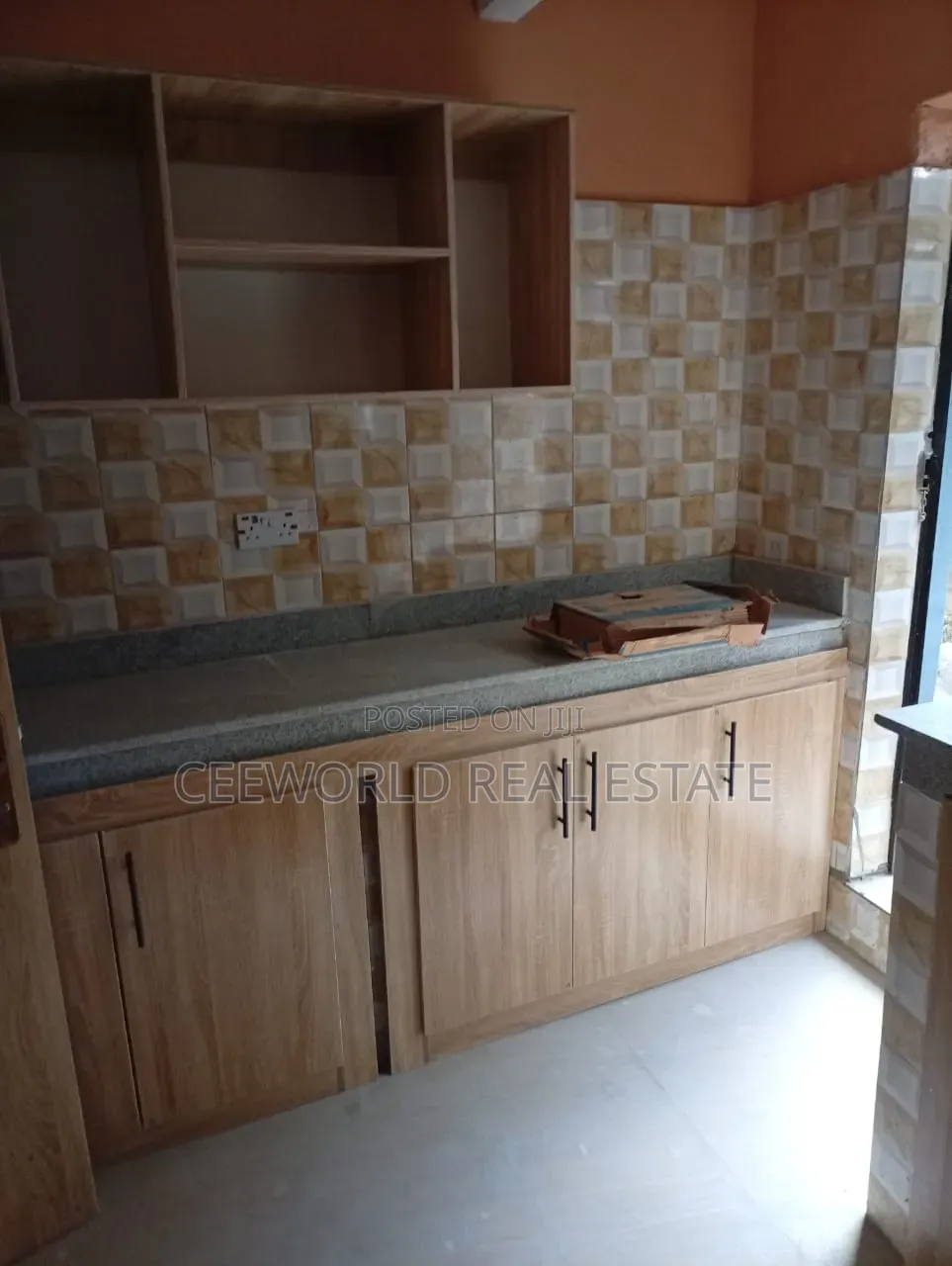 3bdrm Duplex in Akoto Estate Elebu, Akala Express for rent in Akala Express