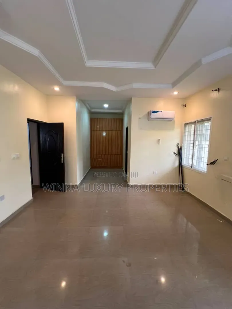 5bdrm Townhouse / Terrace in Apo By Cedar Crest for rent in Apo District