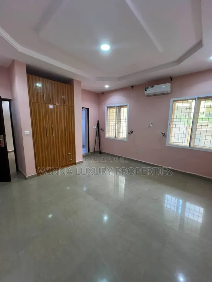 5bdrm Townhouse / Terrace in Apo By Cedar Crest for rent in Apo District
