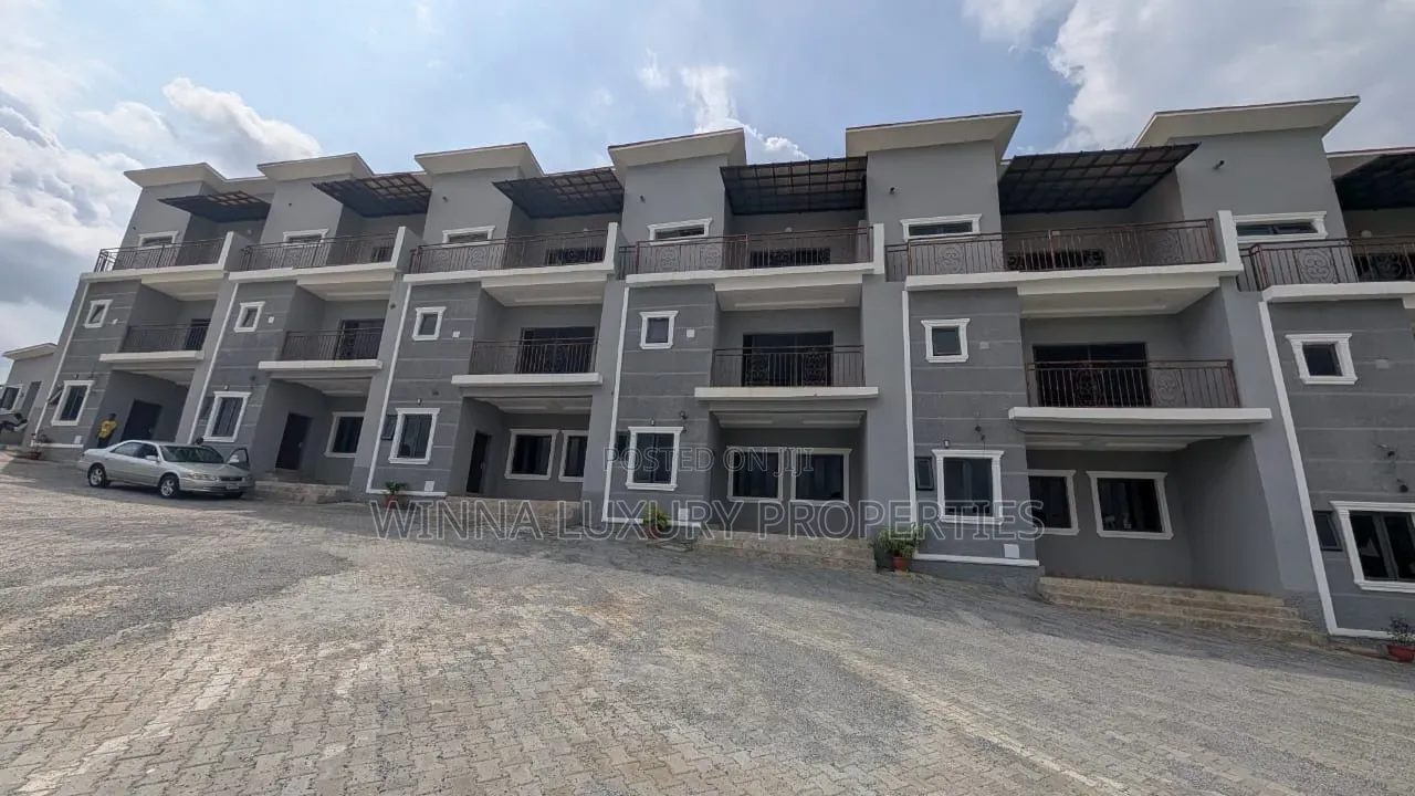 20bdrm Townhouse / Terrace in Gudu for rent in Gudu