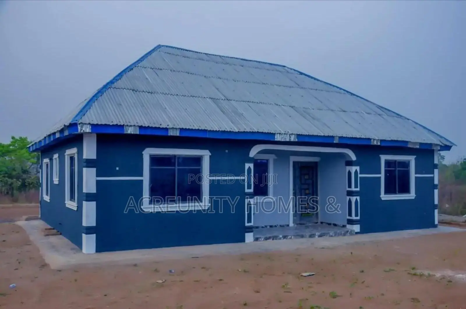 3bdrm Apartment in Oja Agbe, Iseyin for sale in Iseyin