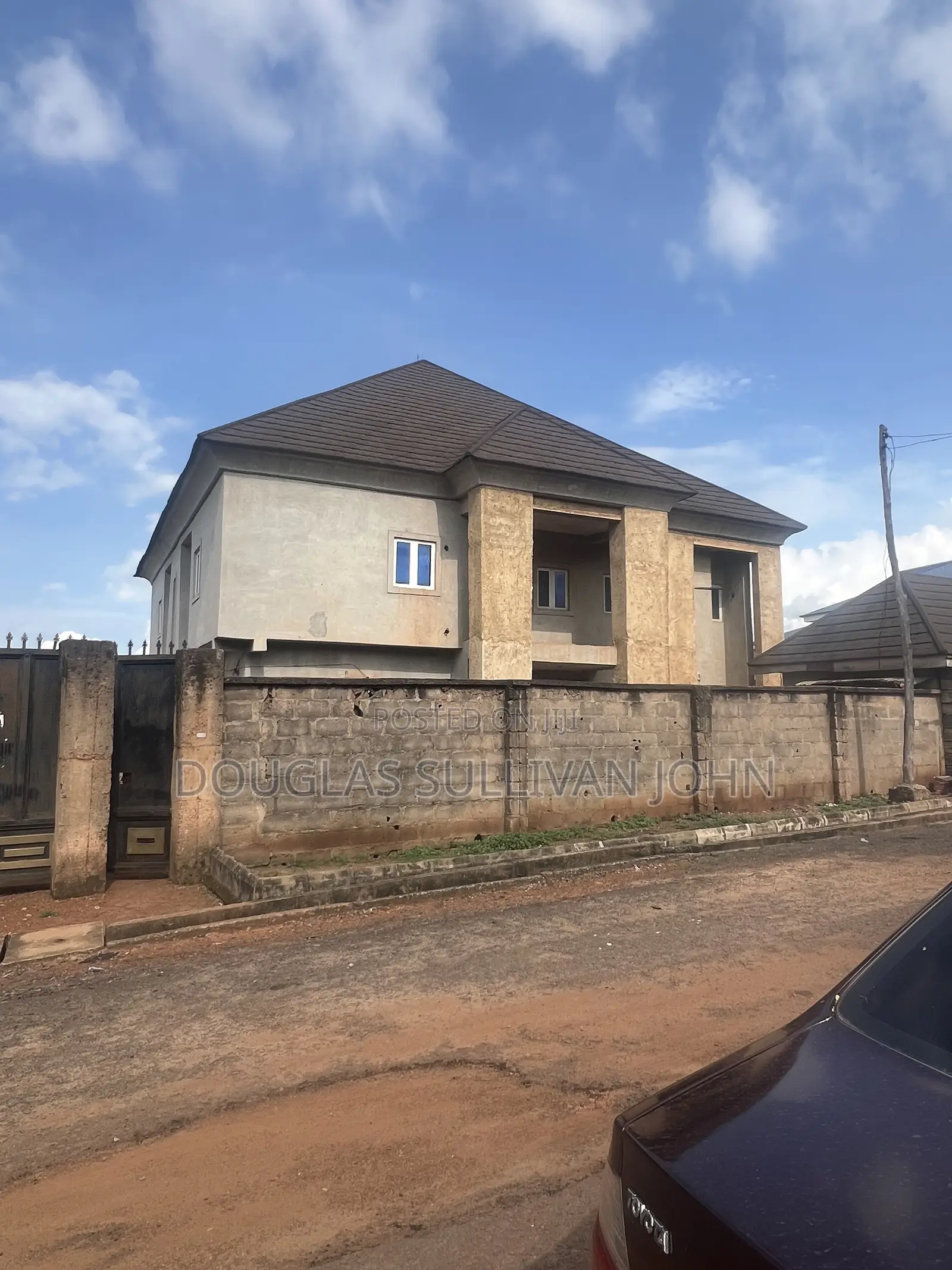 Uncompleted 6 Bedroom Duplex in Enugu