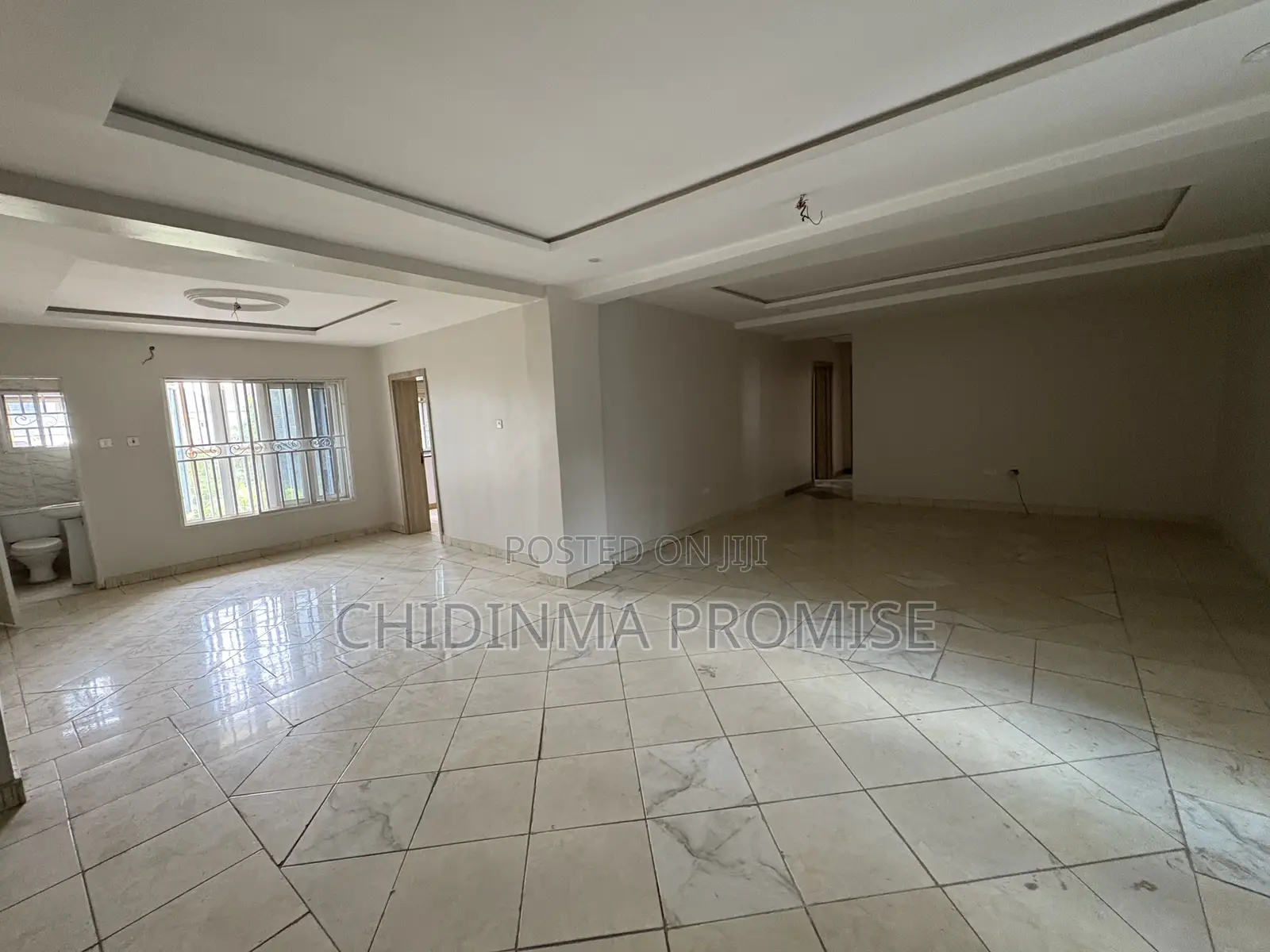 3bdrm Block of Flats in Wuye for rent in Wuye