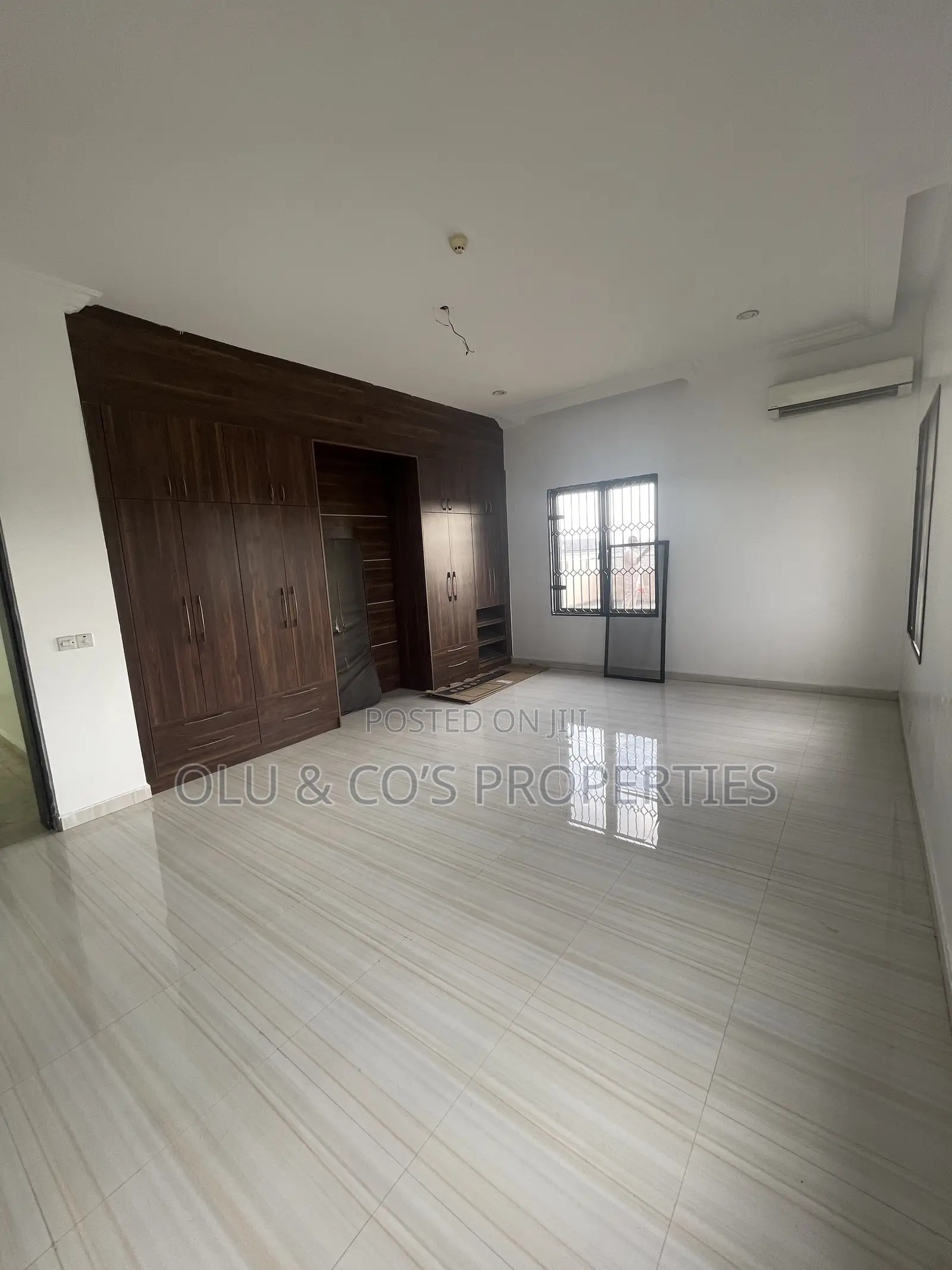 1bdrm Block of Flats in Wuye for rent in Wuye