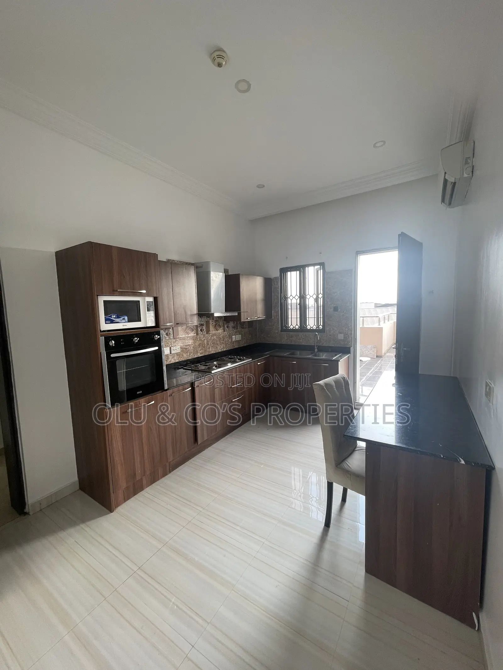 1bdrm Block of Flats in Wuye for rent in Wuye