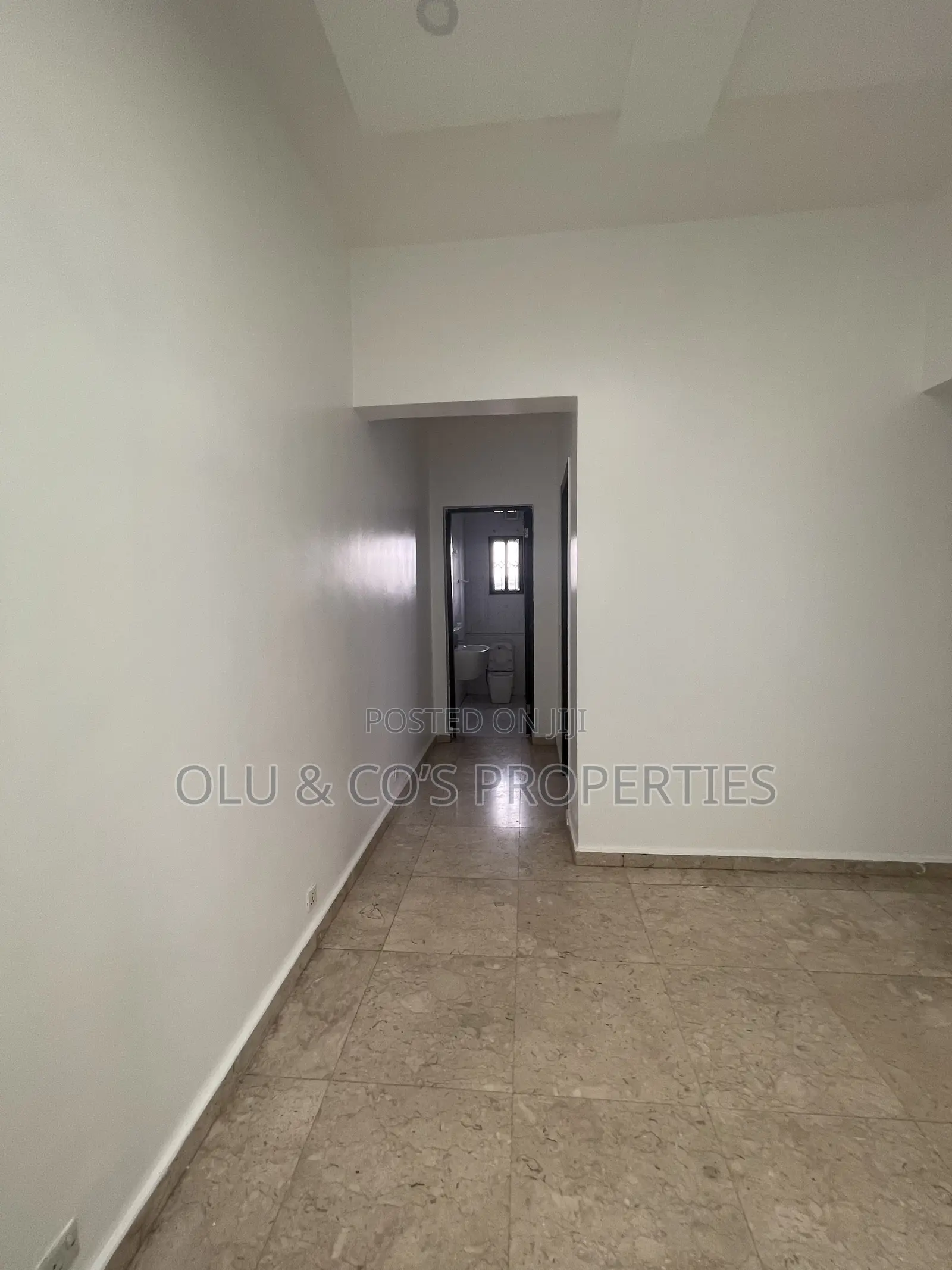 1bdrm Block of Flats in Wuye for rent in Wuye