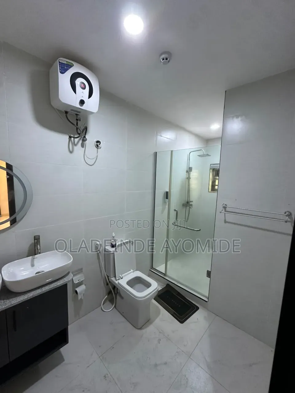 3bdrm Apartment in Ologolo Lekki for rent in Ologolo