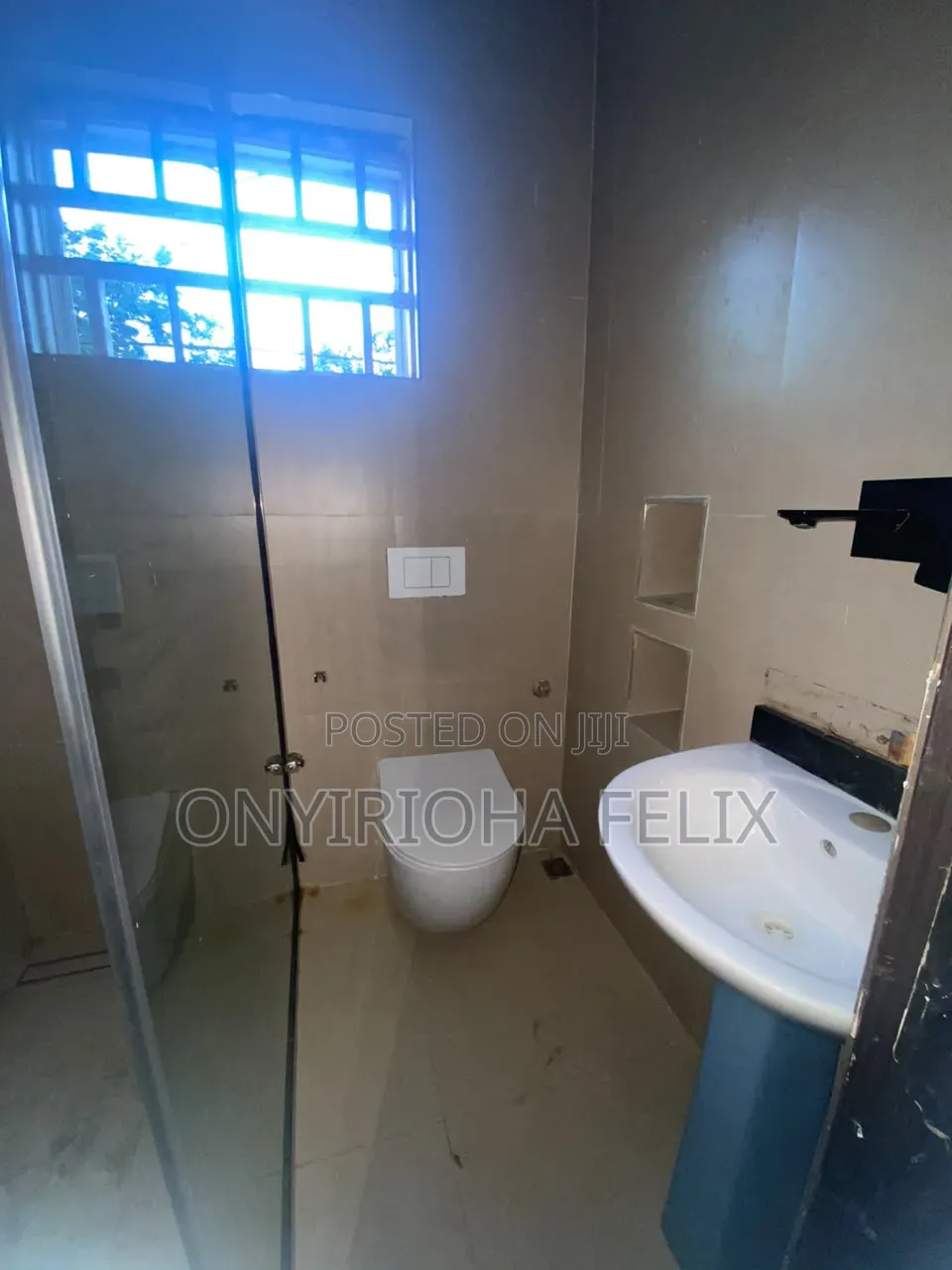 2bdrm Block of Flats in Life Camp By for rent in Life Camp