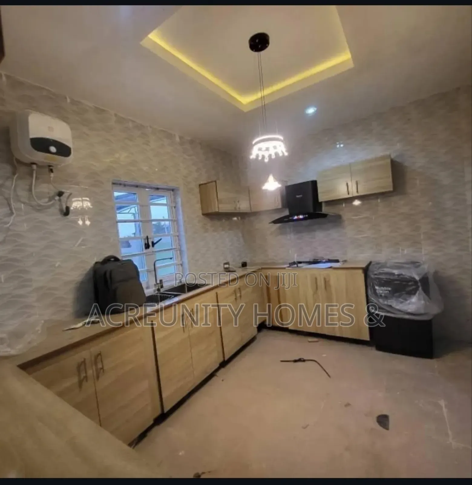 4bdrm Bungalow in Niyi Ishola Estate, for sale in Oluyole