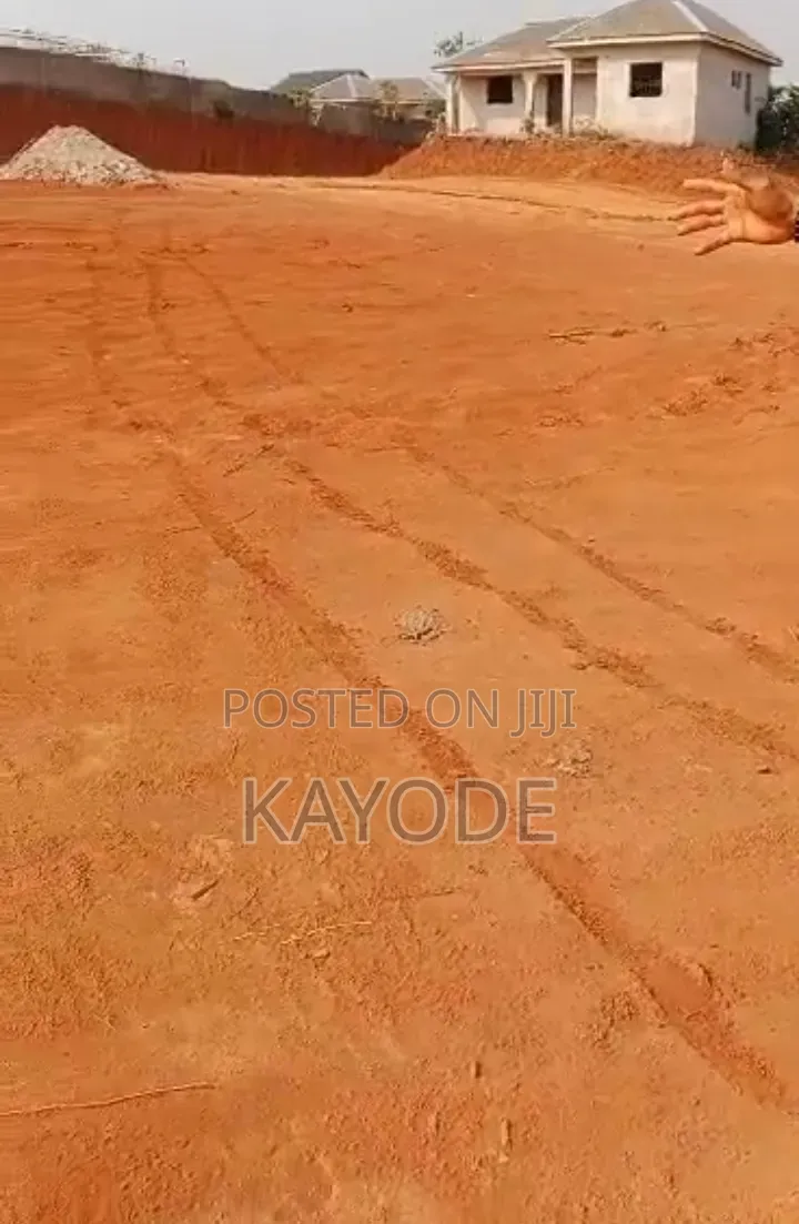 50ft By 100ft Prime Dry Land In An Estate in Gberigbe