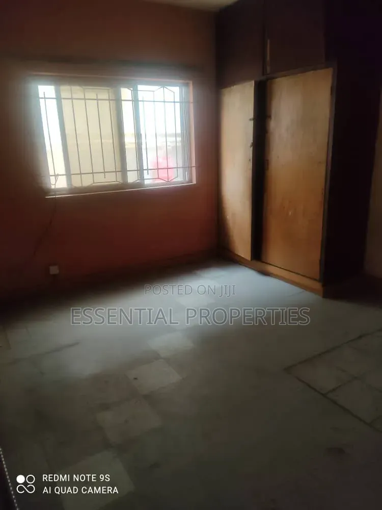 3bdrm Block of Flats in Oregun for rent in Oregun