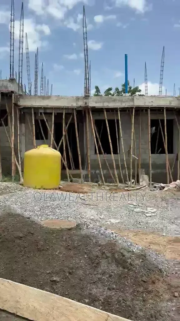 4bdrm Duplex in Wuye for sale in Wuye