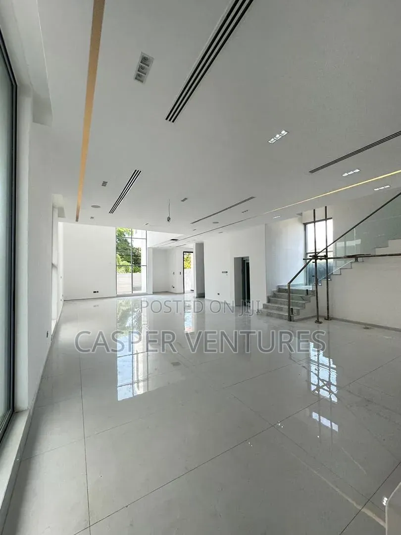 5bdrm Duplex in Canaras, Old Ikoyi for sale in Old Ikoyi