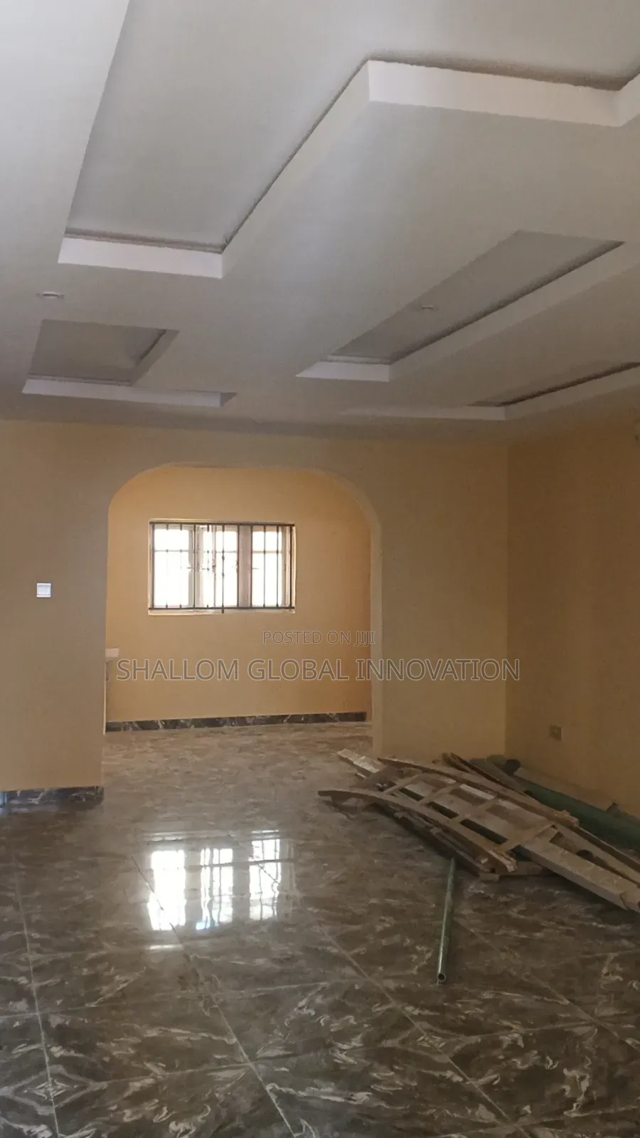 3bdrm Block of Flats in Akala Estates, Akobo for rent in Akobo
