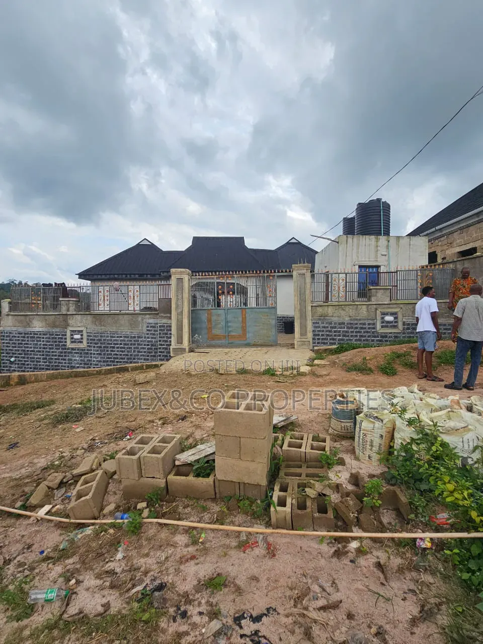 1bdrm Block of Flats in Gateway Polytechnic for sale in Remo North