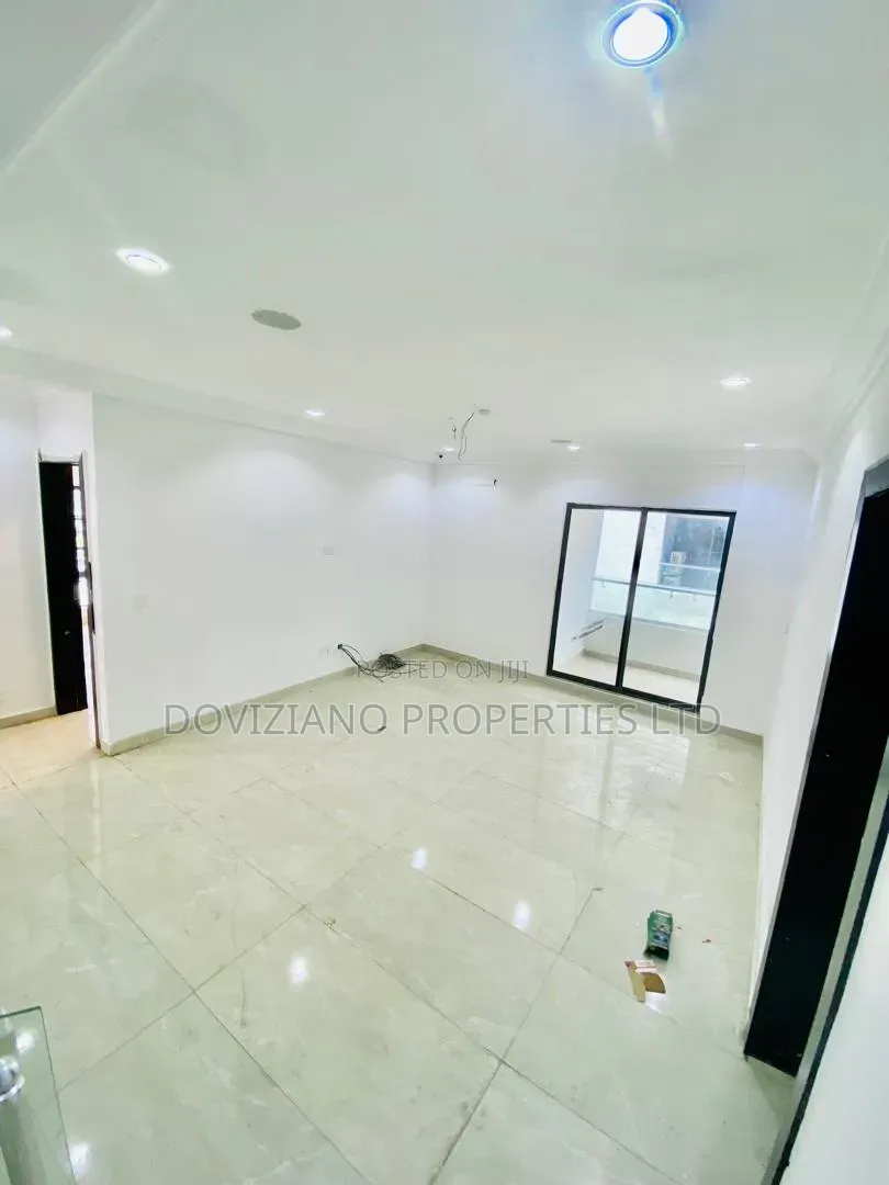 5bdrm Duplex in Lekki Phase 1 for rent in Lekki Phase 1