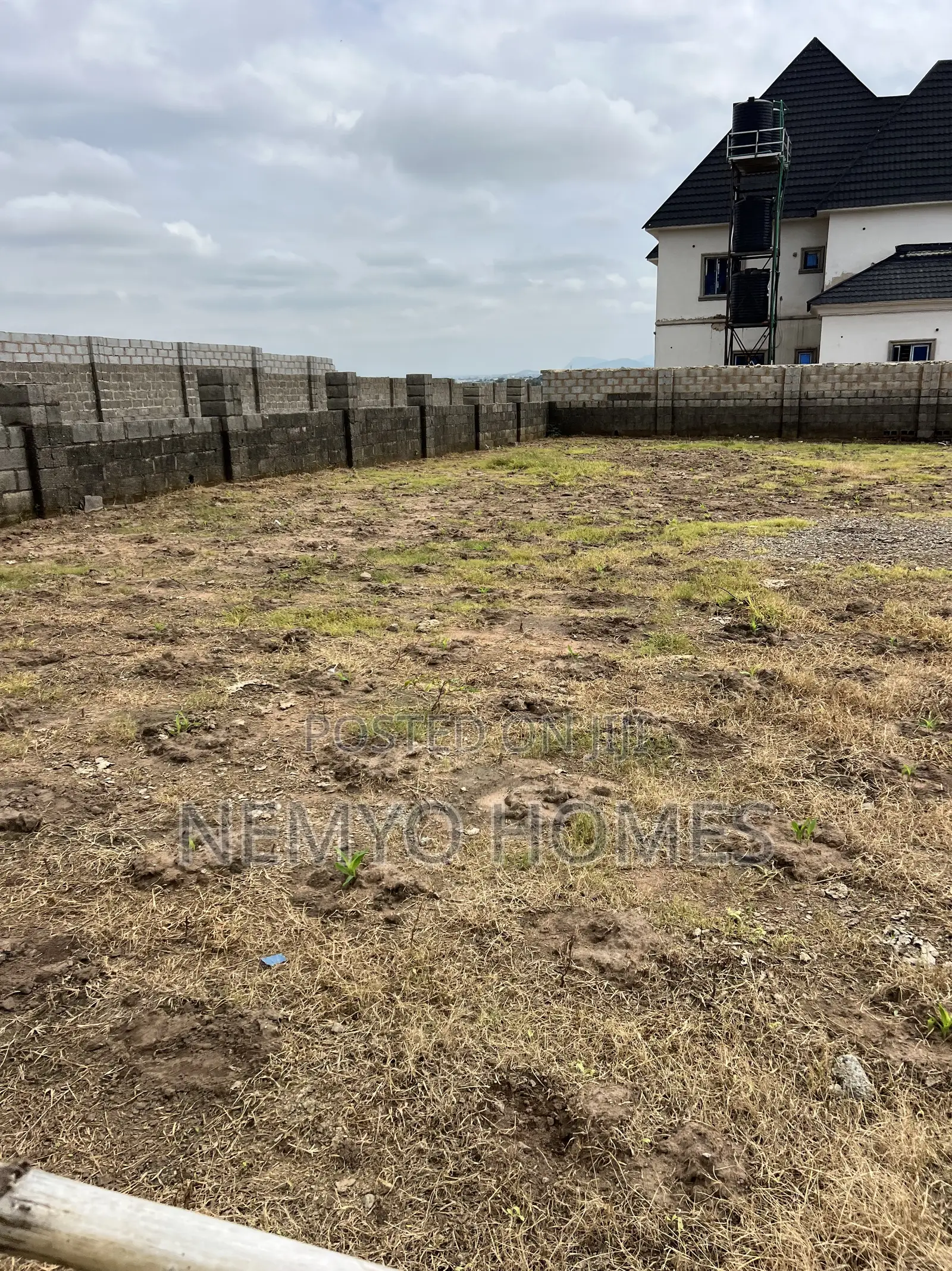 Fully Detached Duplex Plot for Sale in Galadimawa