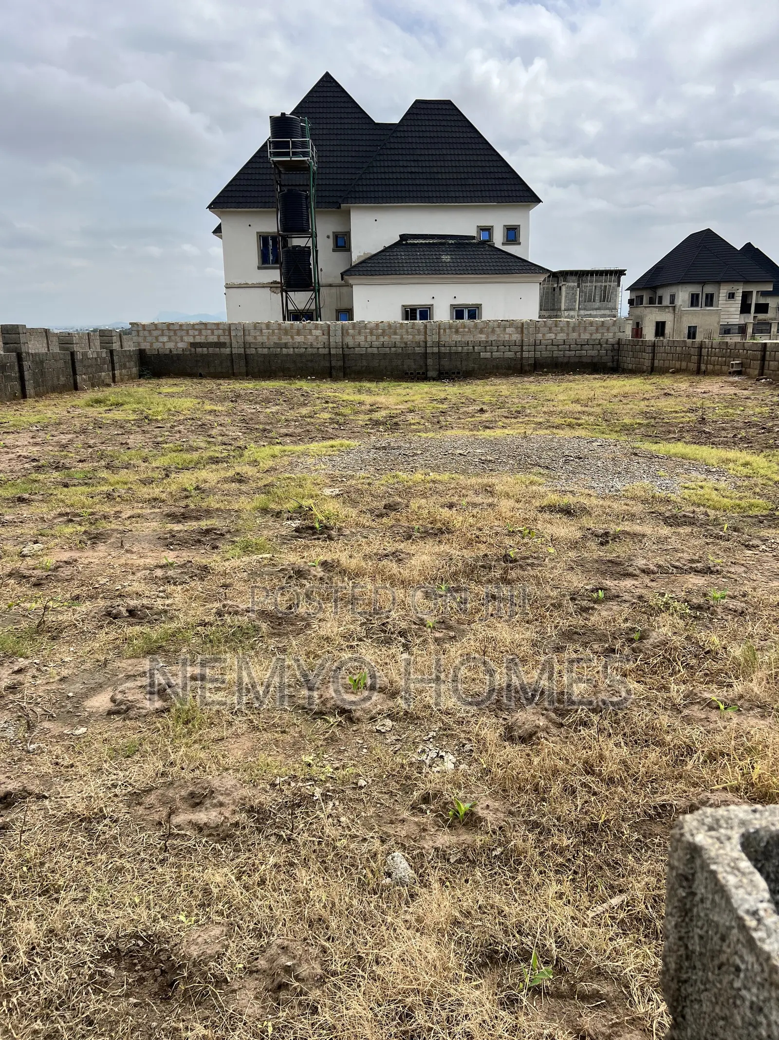 Fully Detached Duplex Plot for Sale in Galadimawa