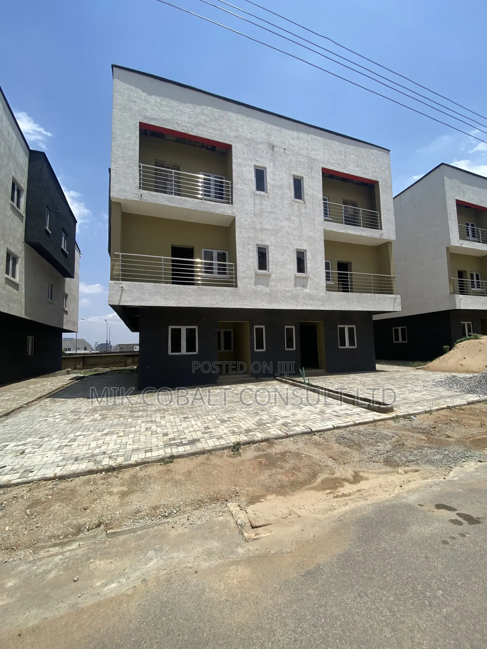 5bdrm Townhouse/Terrace in Paradise Estate, Katampe Extension for sale in Katampe Extension