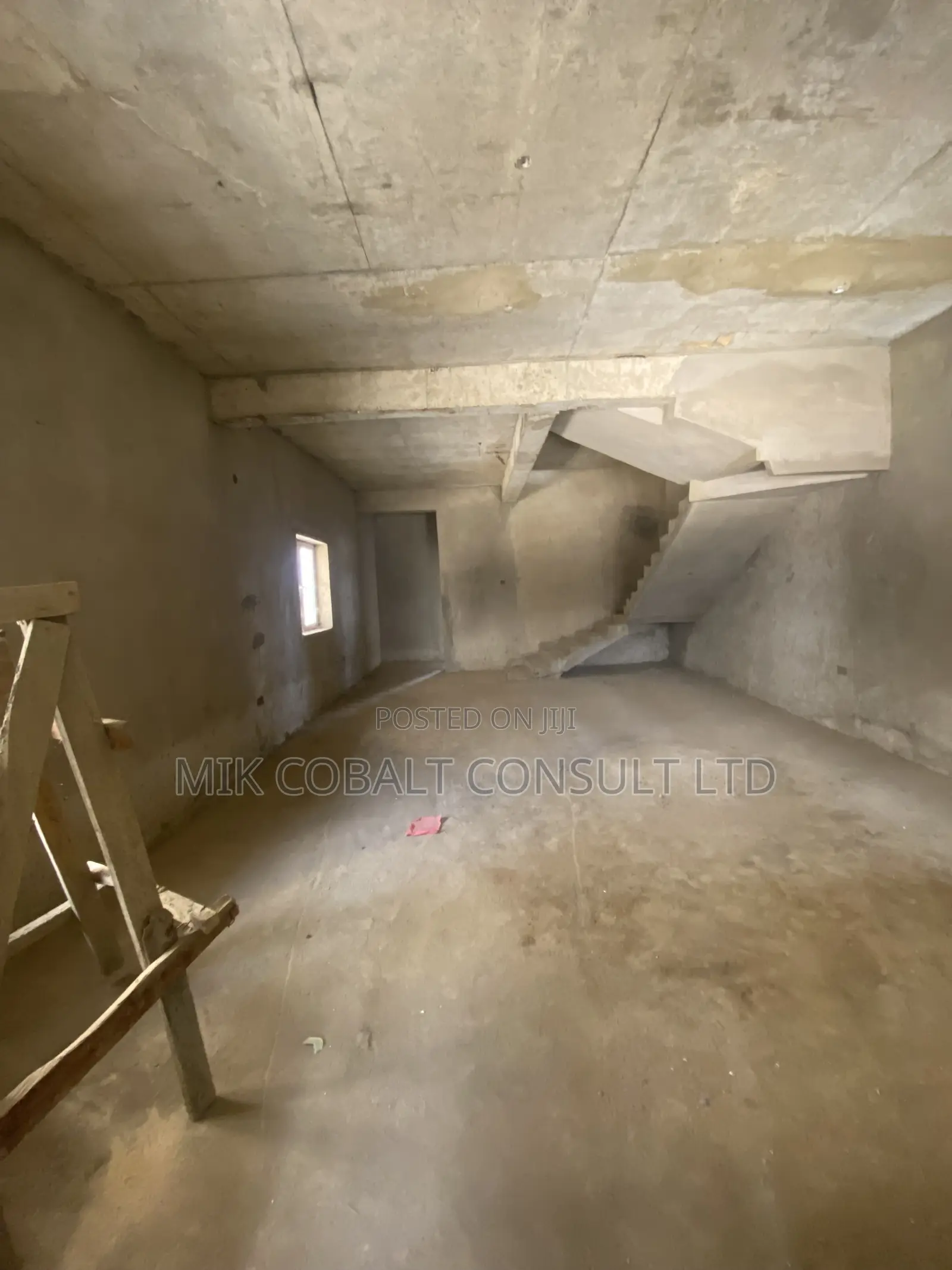 5bdrm Townhouse/Terrace in Paradise Estate, Katampe Extension for sale in Katampe Extension