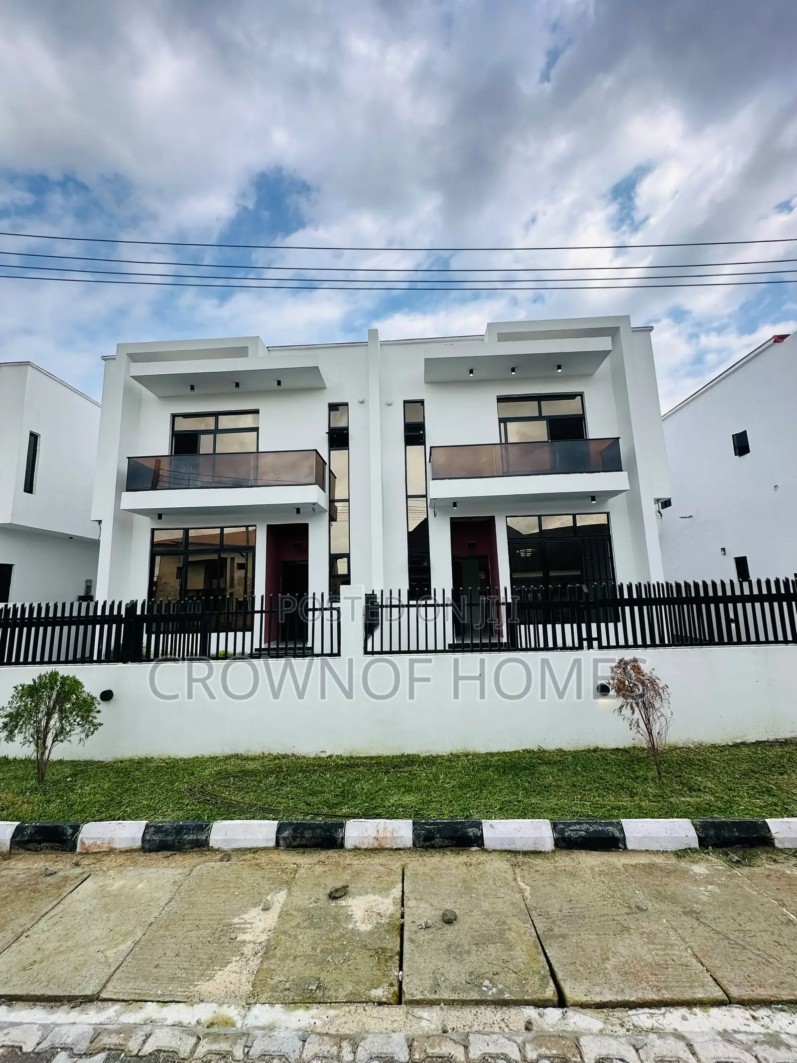 4bdrm Duplex in Sangotedo for sale in Sangotedo