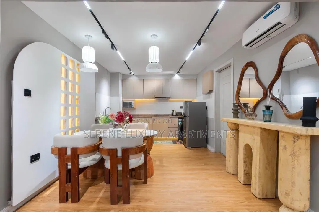 Luxurious 2bedroom Apartment With Ps5 Balcony and Gym in Lekki Phase 1