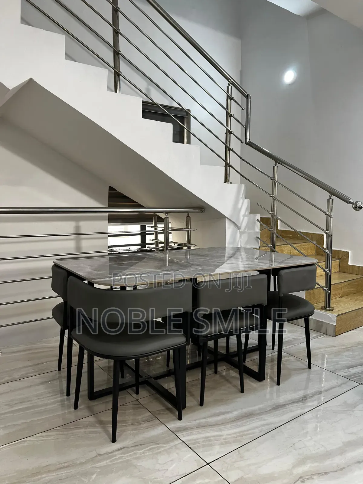 Luxury 3bedroom With Balcony in Mende