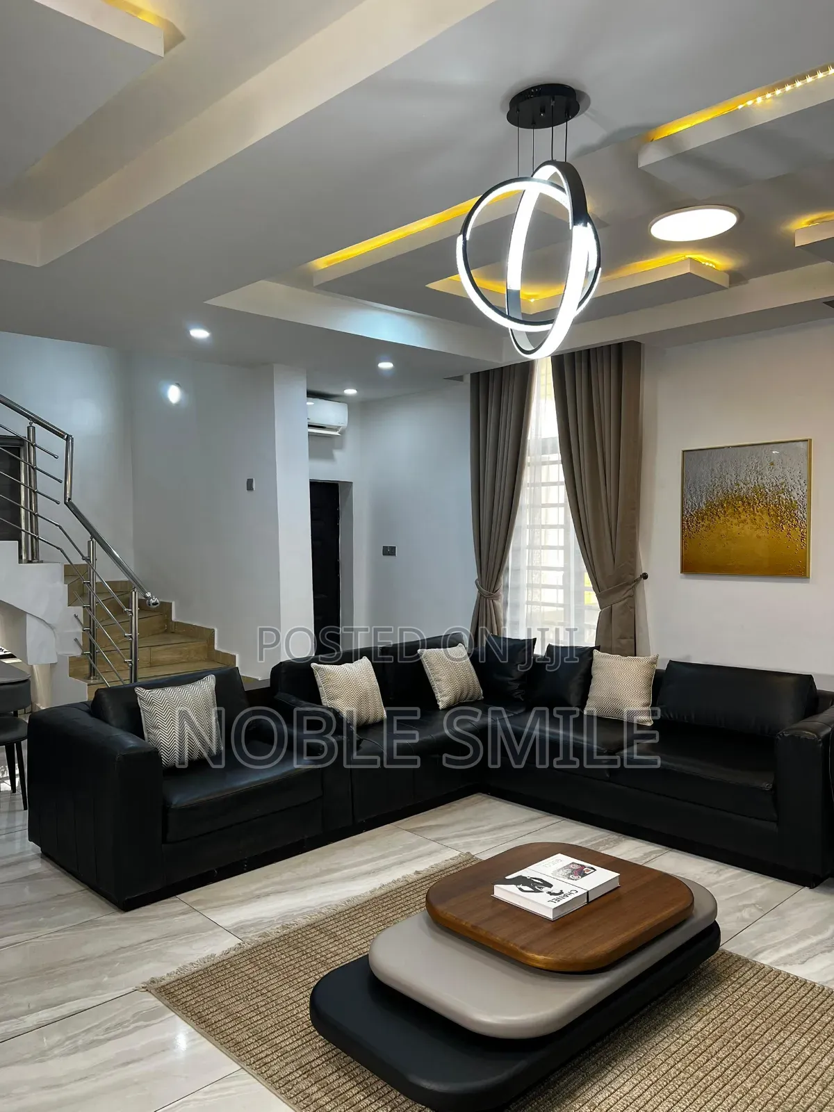 Luxury 3bedroom With Balcony in Mende