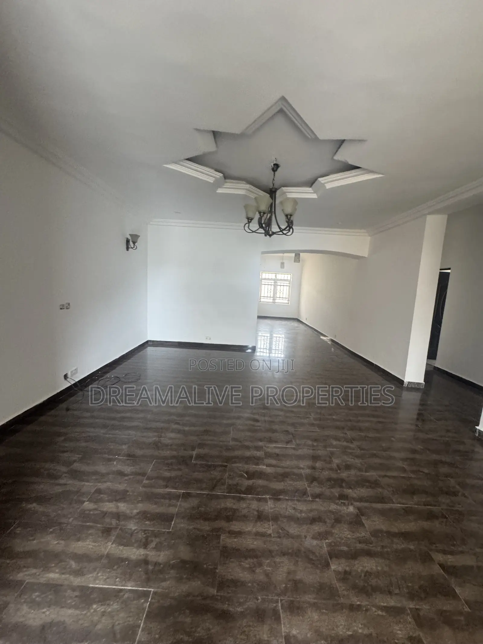 3bdrm Apartment in Wuye for sale in Wuye