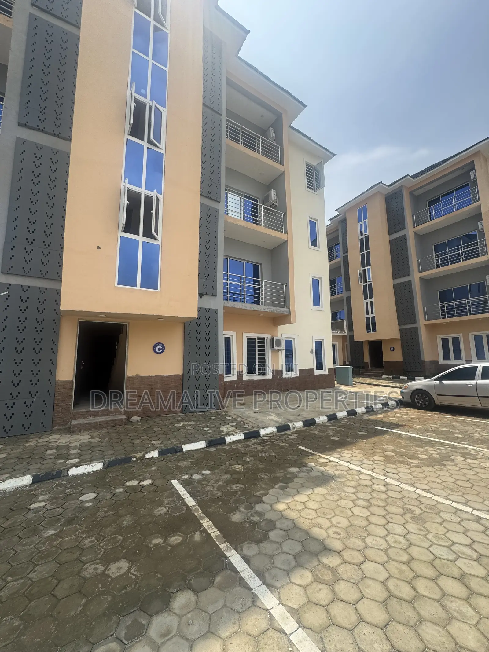 3bdrm Apartment in Katampe (Main) for sale in Katampe (Main)