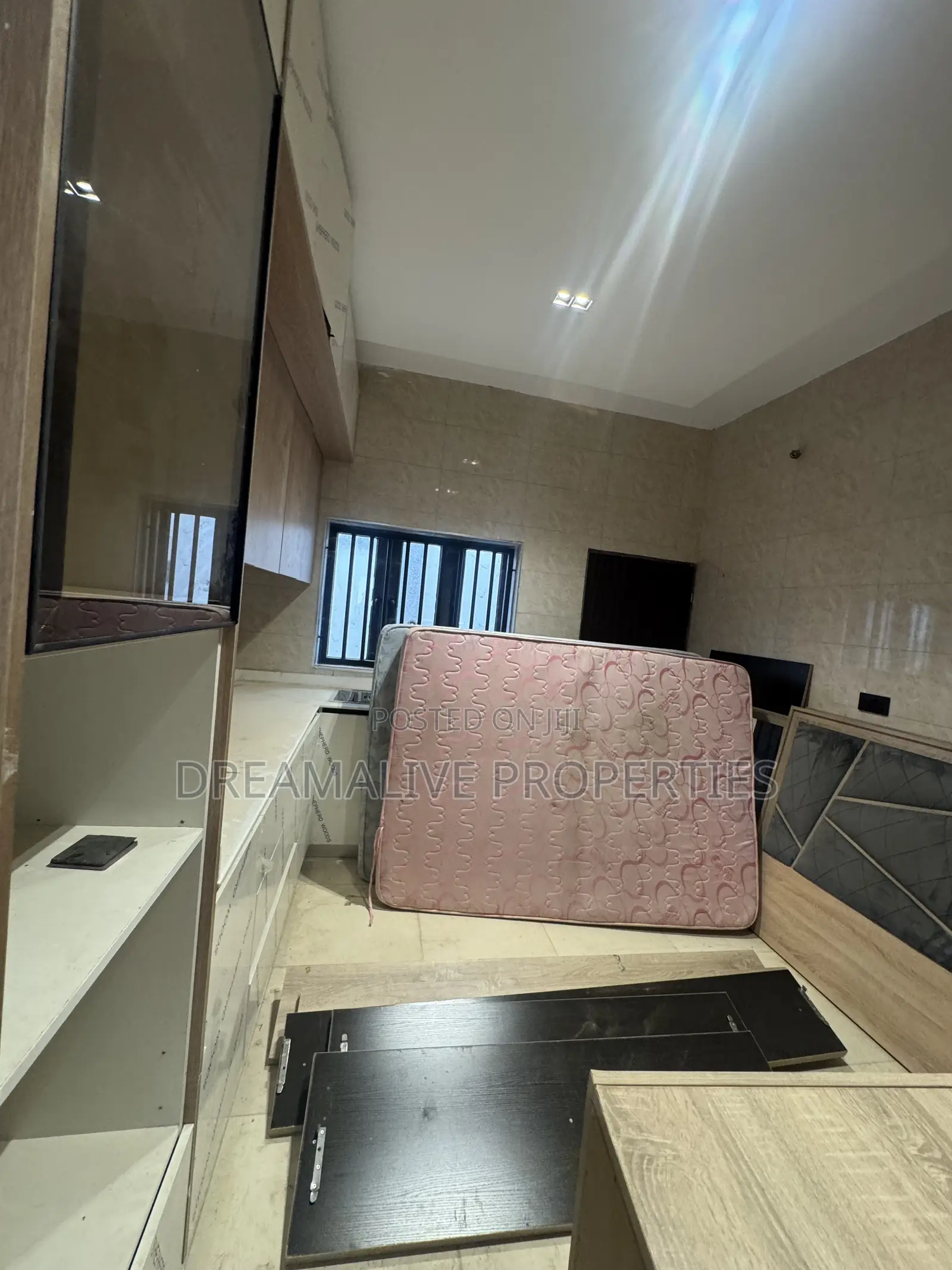 4bdrm Duplex in Jahi for sale in Jahi