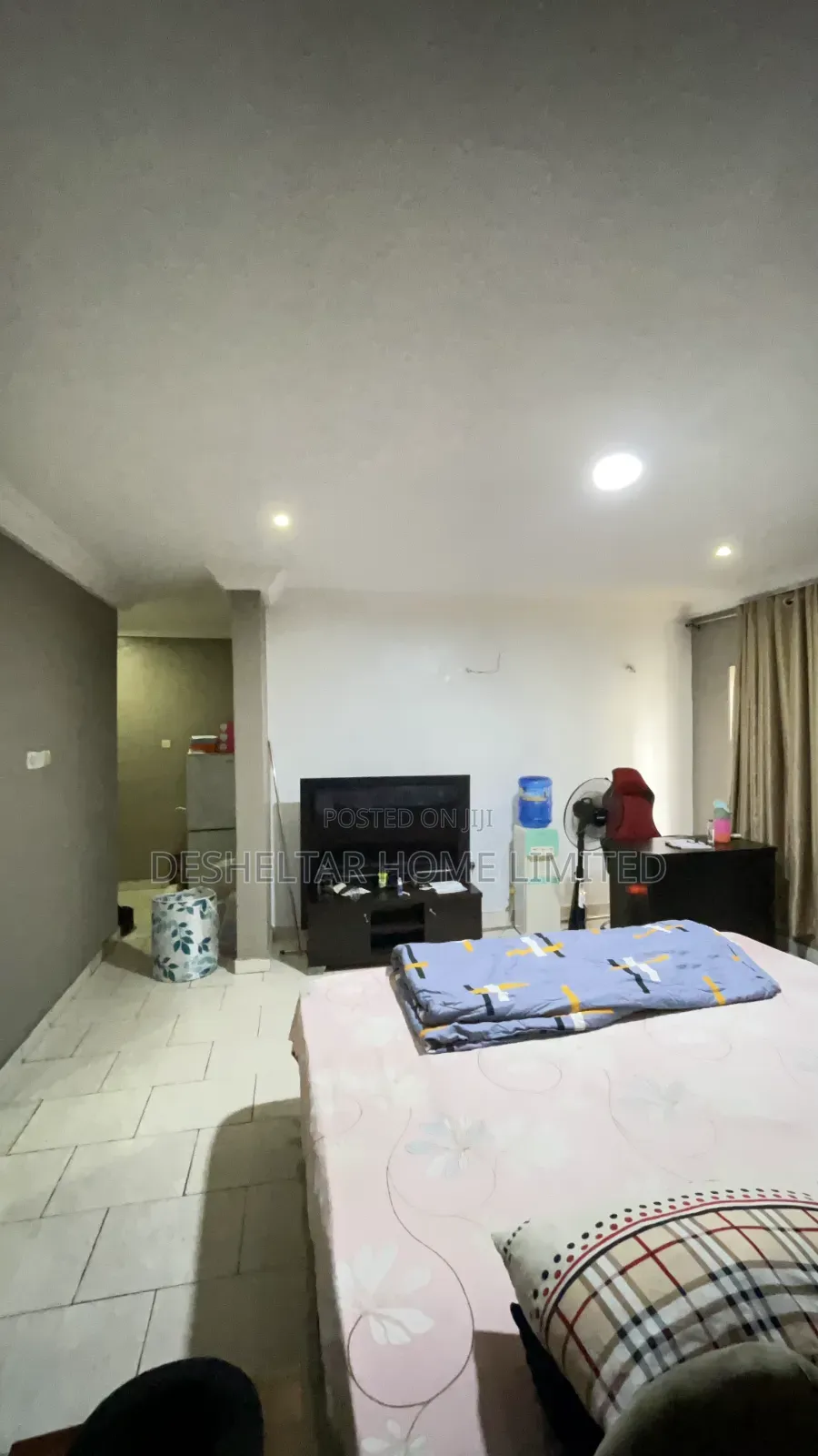 Studio Apartment in Southern View Estate, Chevron for rent in Chevron