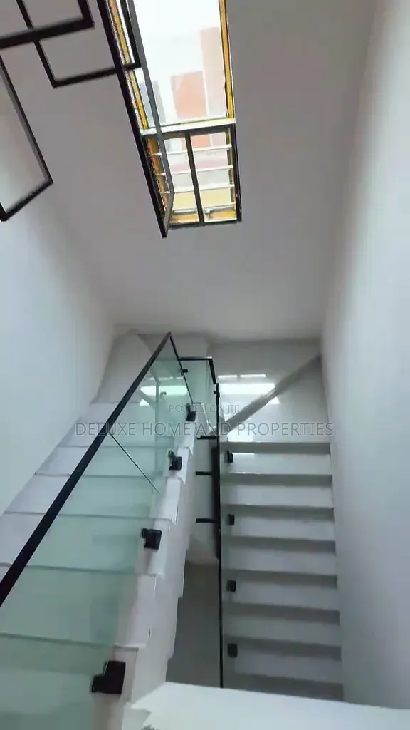 Furnished 4bdrm Duplex in Diamond Estate, Sangotedo for sale in Sangotedo