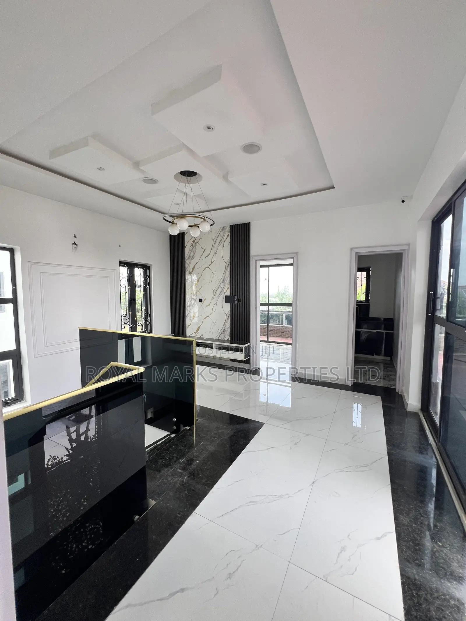 4bdrm House in Kado for sale in Kado