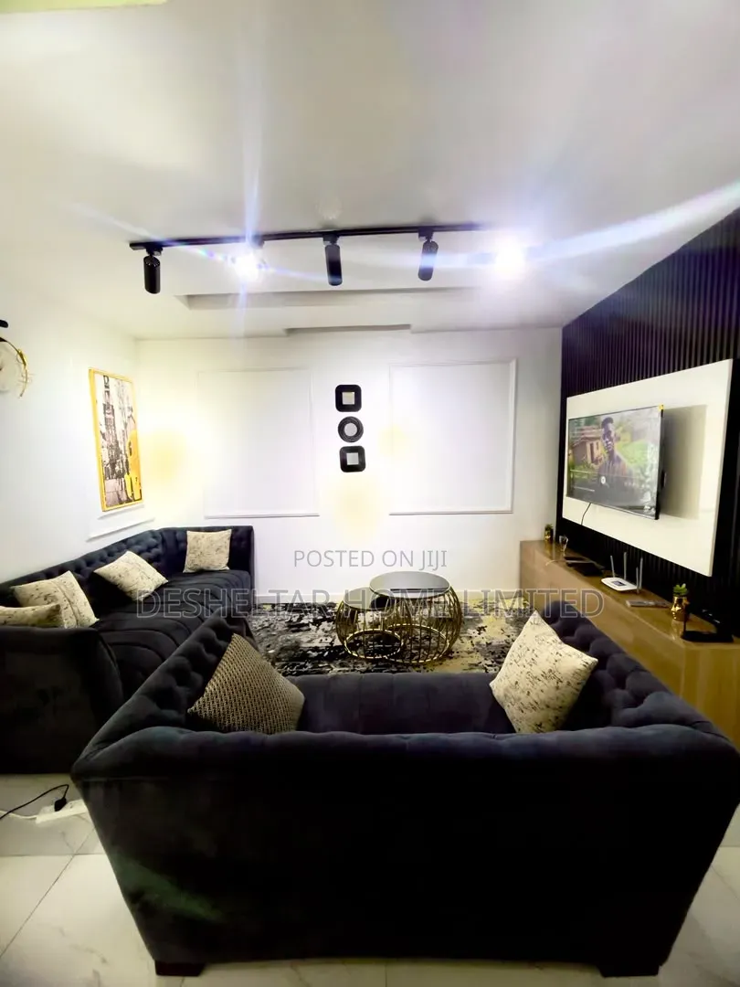 Furnished 2bdrm Apartment in Lekki Paradise 2, for rent in Chevron