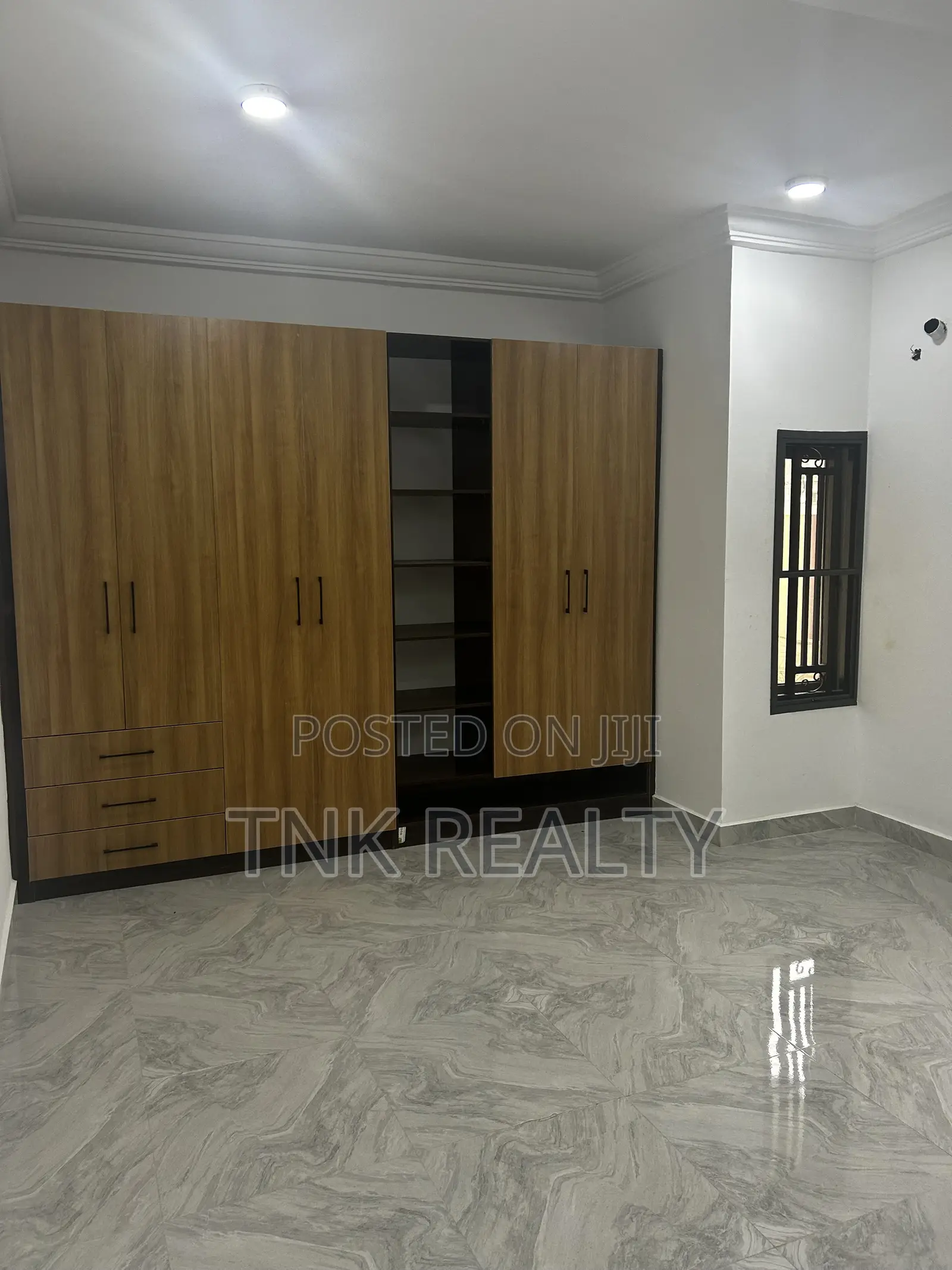 Furnished 3bdrm Block of Flats in Katampe (Main) for sale in Katampe (Main)