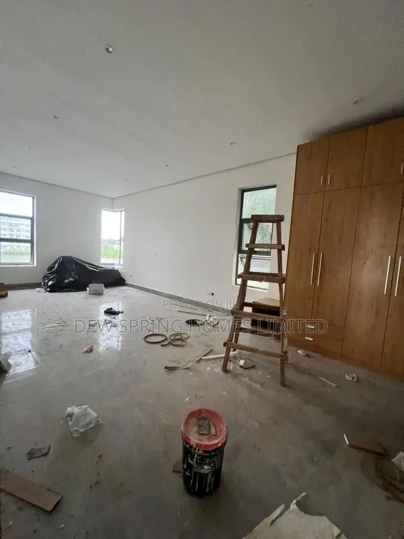 5bdrm Duplex in Ikoyi for sale in Old Ikoyi