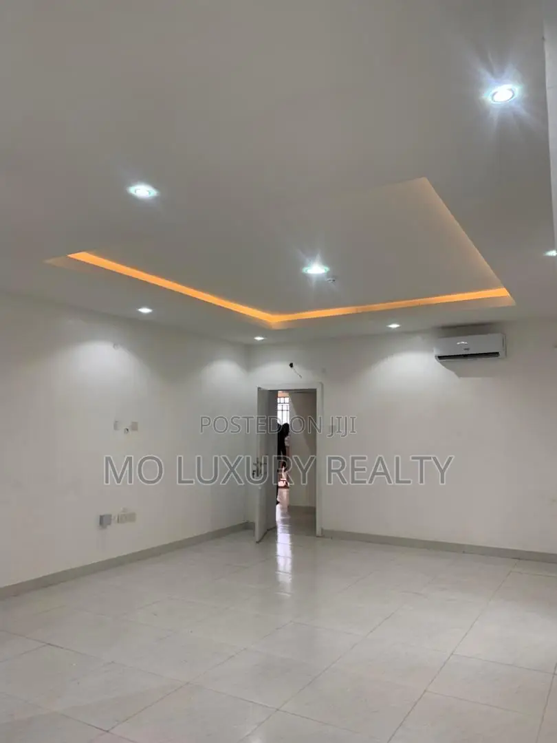 2bdrm Penthouse in Victoria Island for rent in Victoria Island
