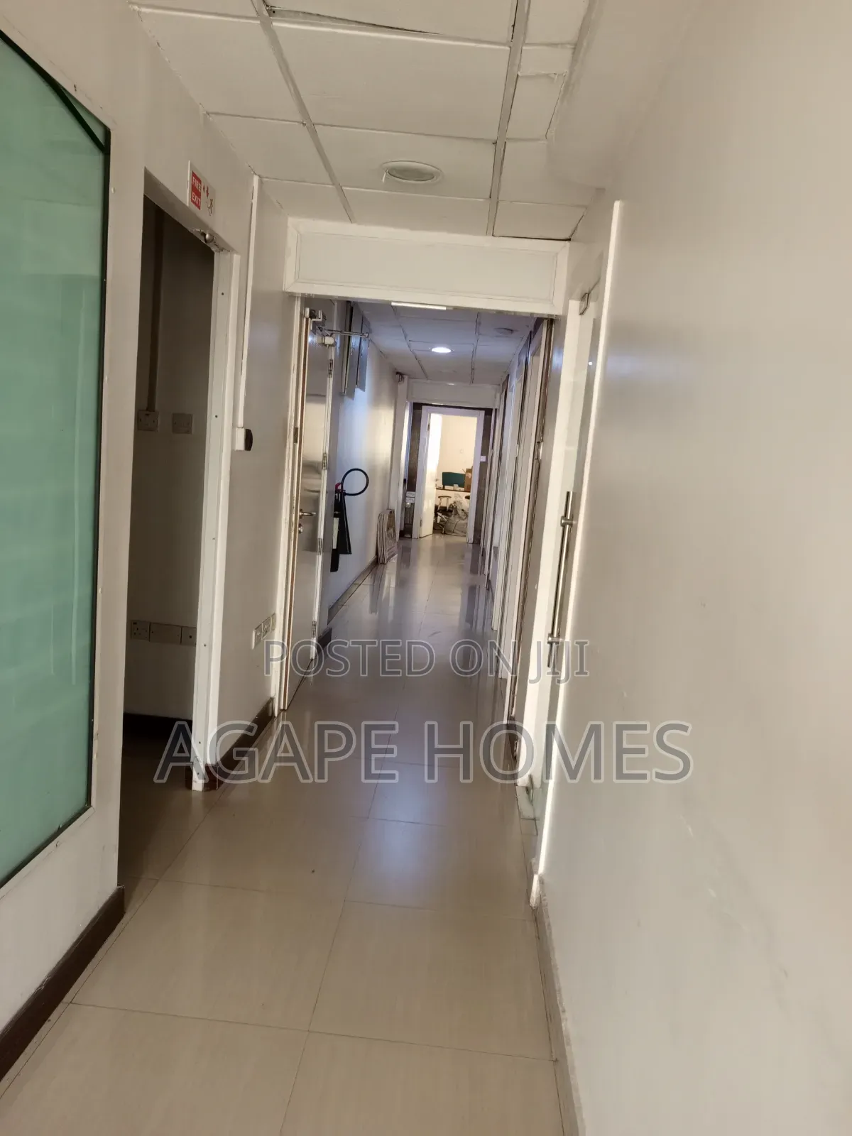 Open Plan Office Measuring 300m2 on the Ground Floor in Anthony Village