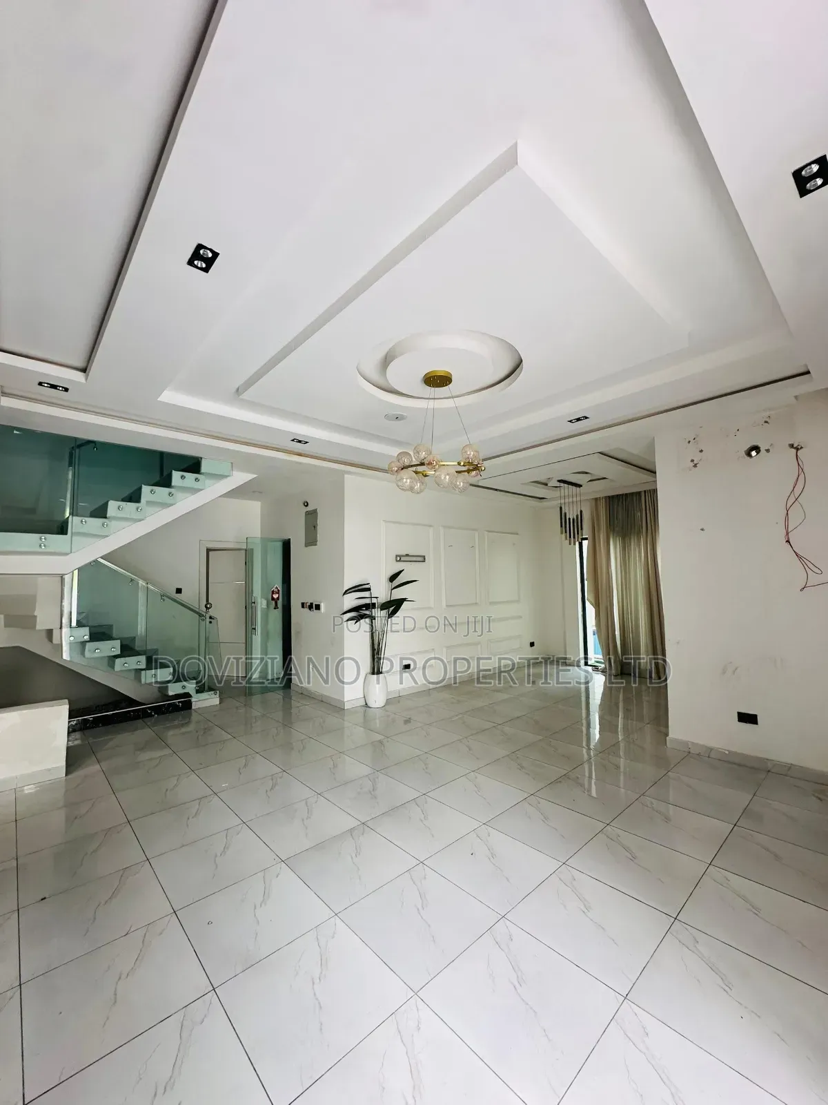 5bdrm Duplex in Ikota for rent in Ikota