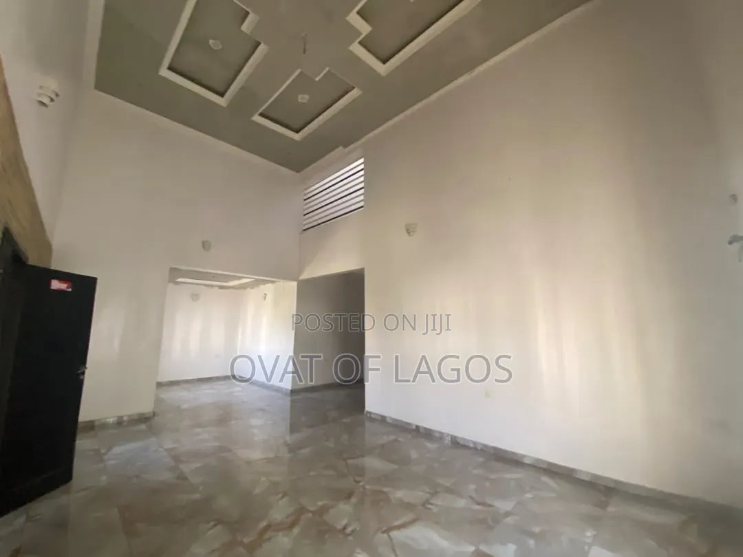 4bdrm Duplex in Osapa london for rent in Osapa london