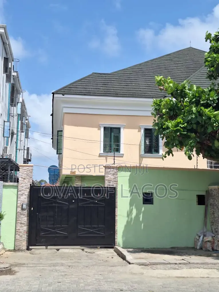 2bdrm Apartment in Lekki Phase 1 for rent in Lekki Phase 1