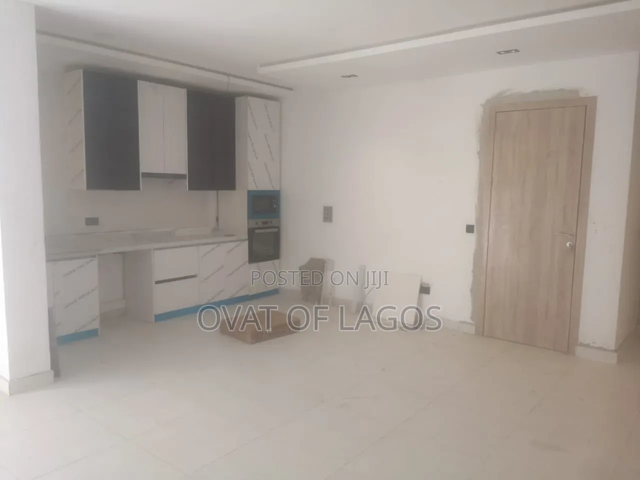 2bdrm Block of Flats in Lekki Phase 1 for rent in Lekki Phase 1