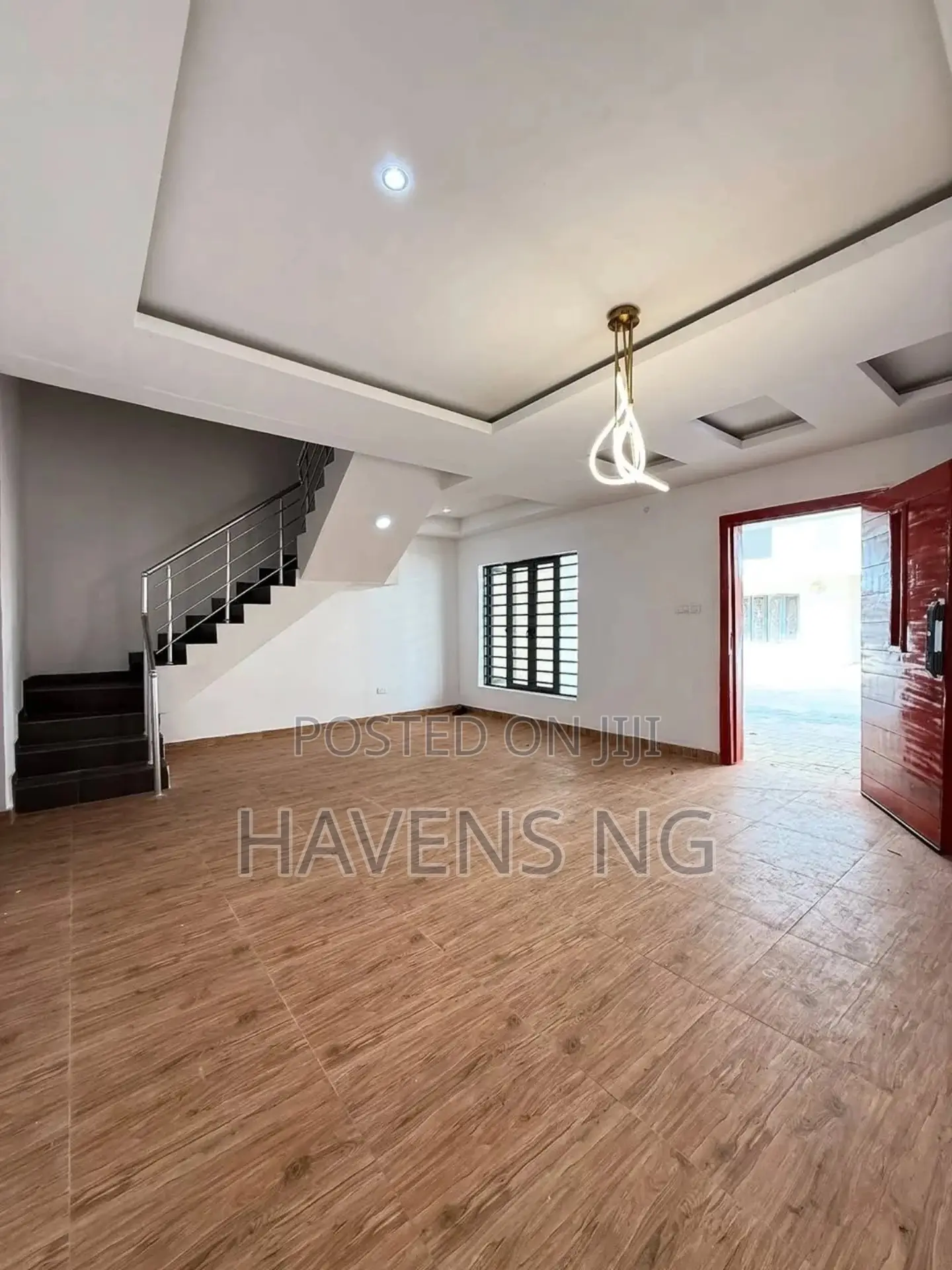 4bdrm Townhouse/Terrace In Lekki Phase 2 For Sale in Lekki Phase 2