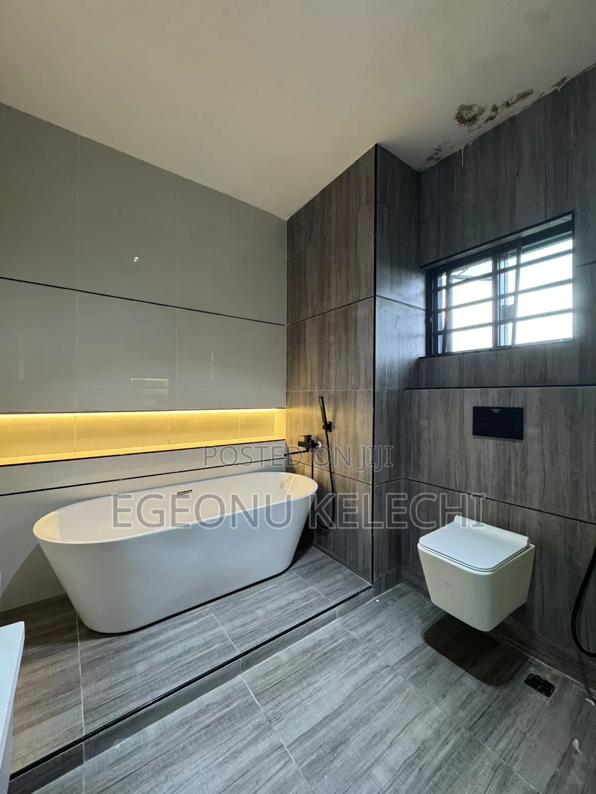 4bdrm Duplex in Ikota for sale in Ikota