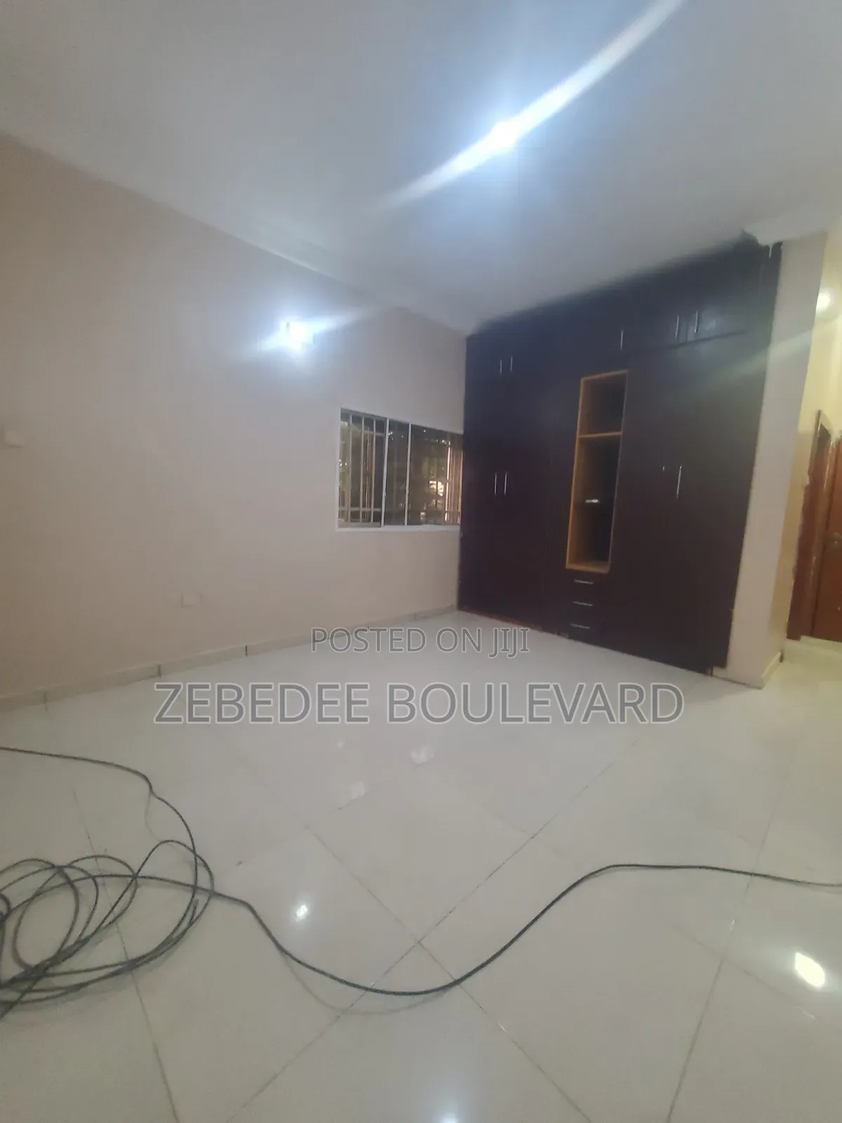 3bdrm Block of Flats in Utako for rent in Utako
