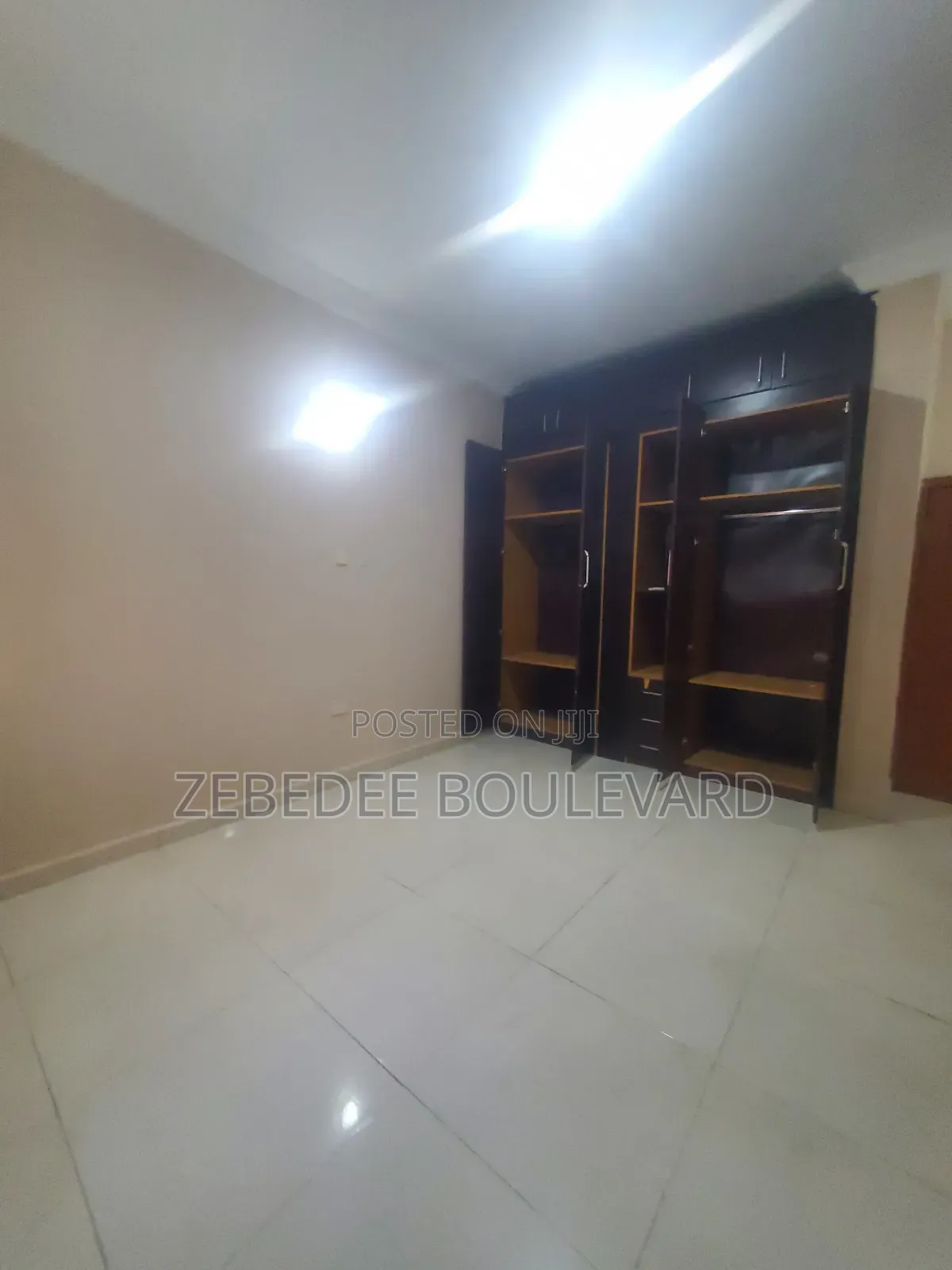 3bdrm Block of Flats in Utako for rent in Utako